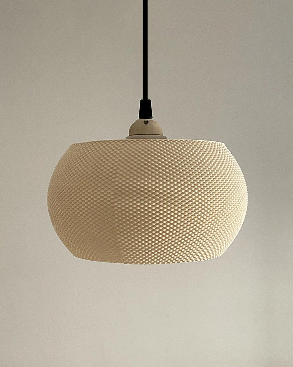 Valo 3D printed lamp shade — detail view
