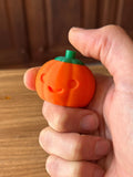 3D printed pumpkin fidget clicker Halloween desk toy