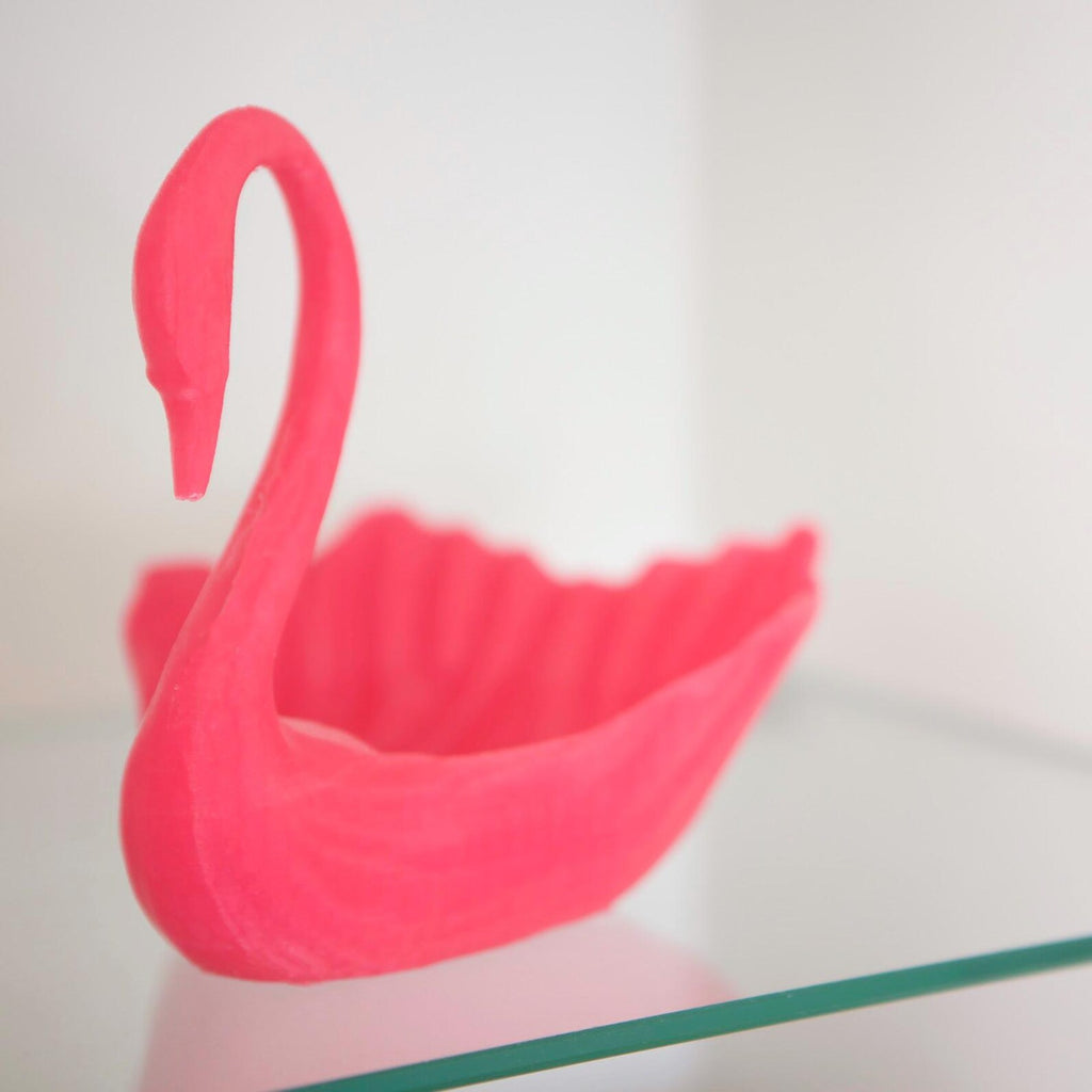 Swan trinket tray side view