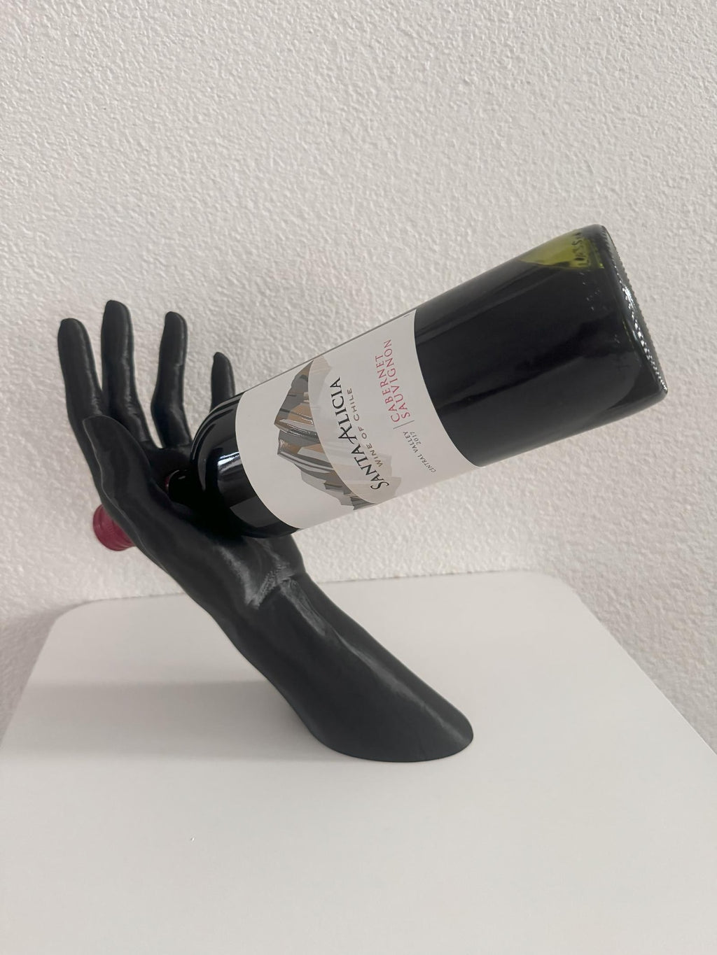 Hand wine bottle holder — alternate angle