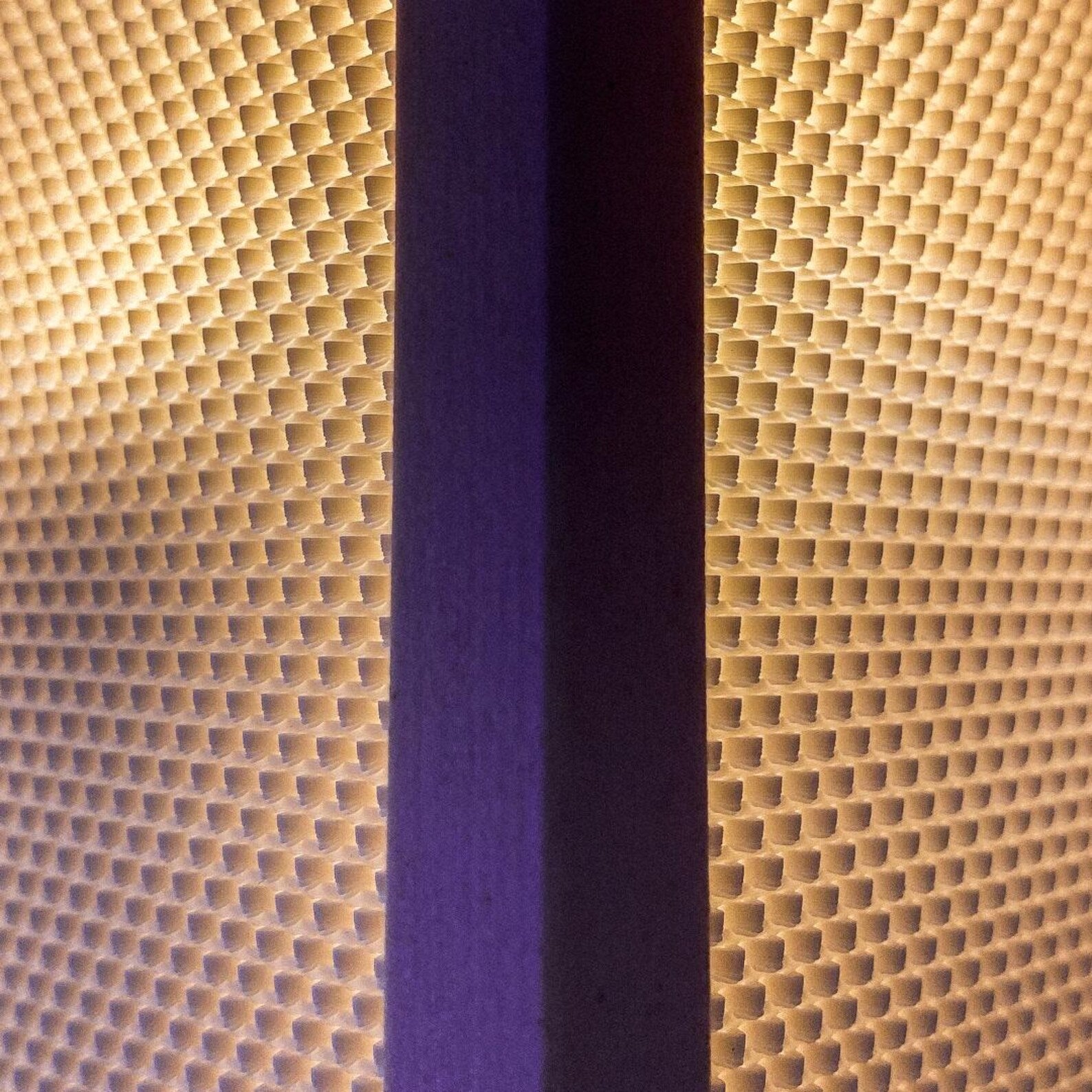 Rippled shade texture of the shoji wall lamp