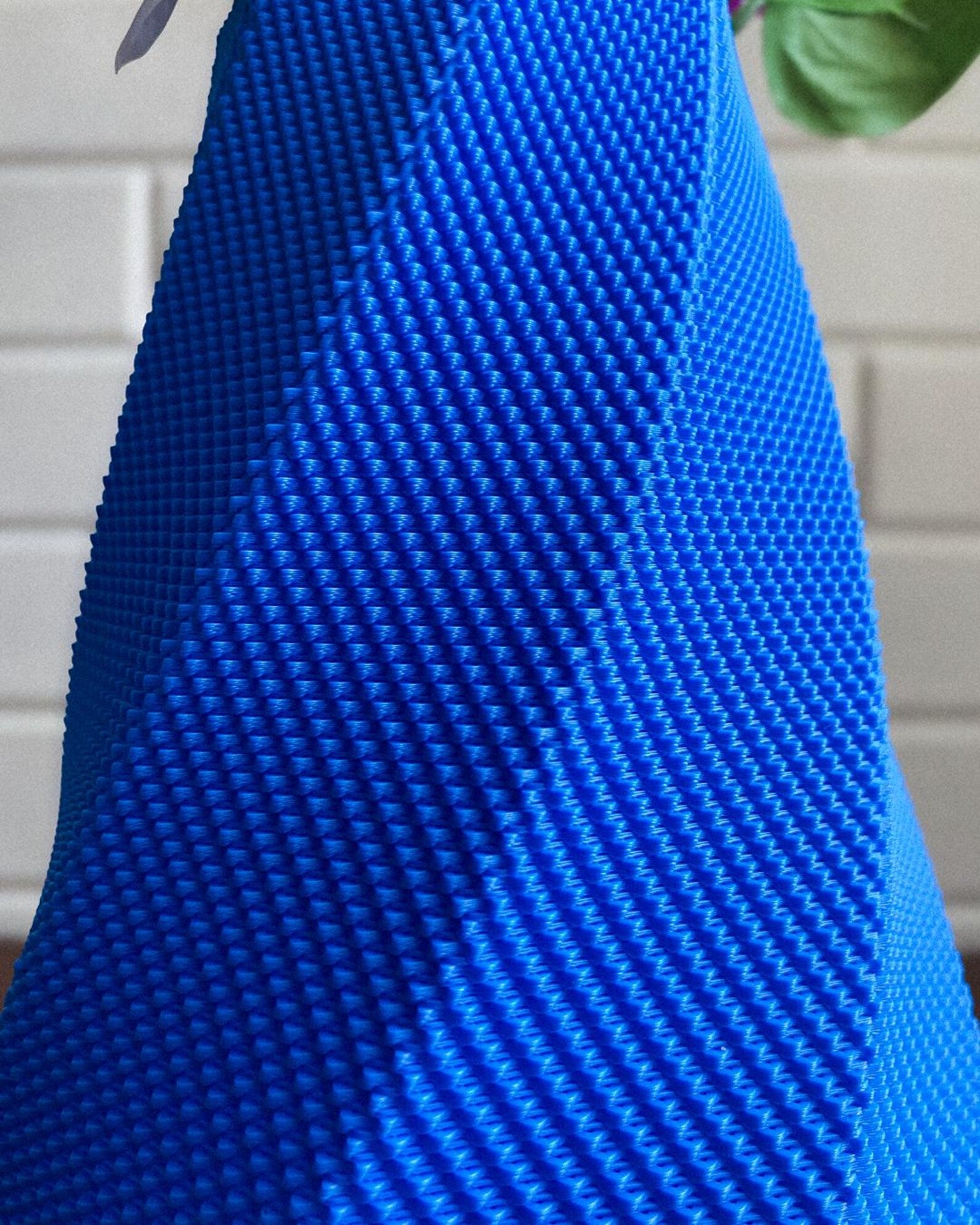 Selene vase — alternate angle