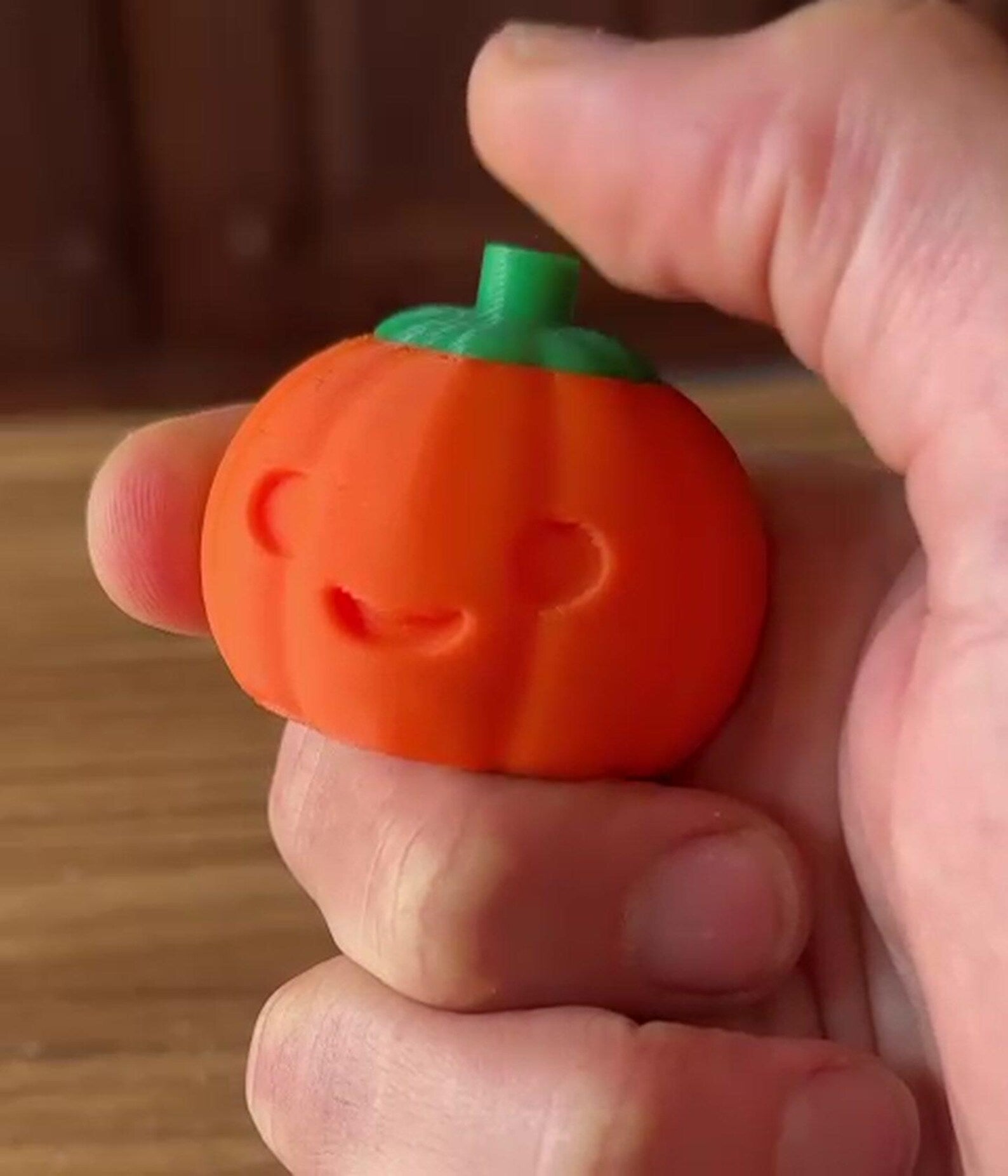 Pumpkin fidget clicker — color options