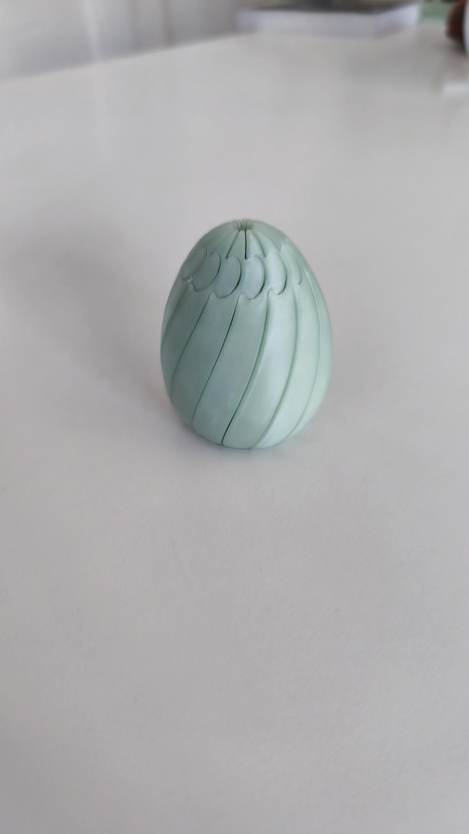Spiral ridged Easter egg fidget clicker detail