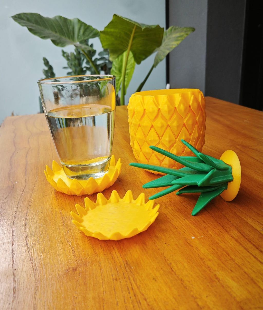 Pineapple coasters with glass