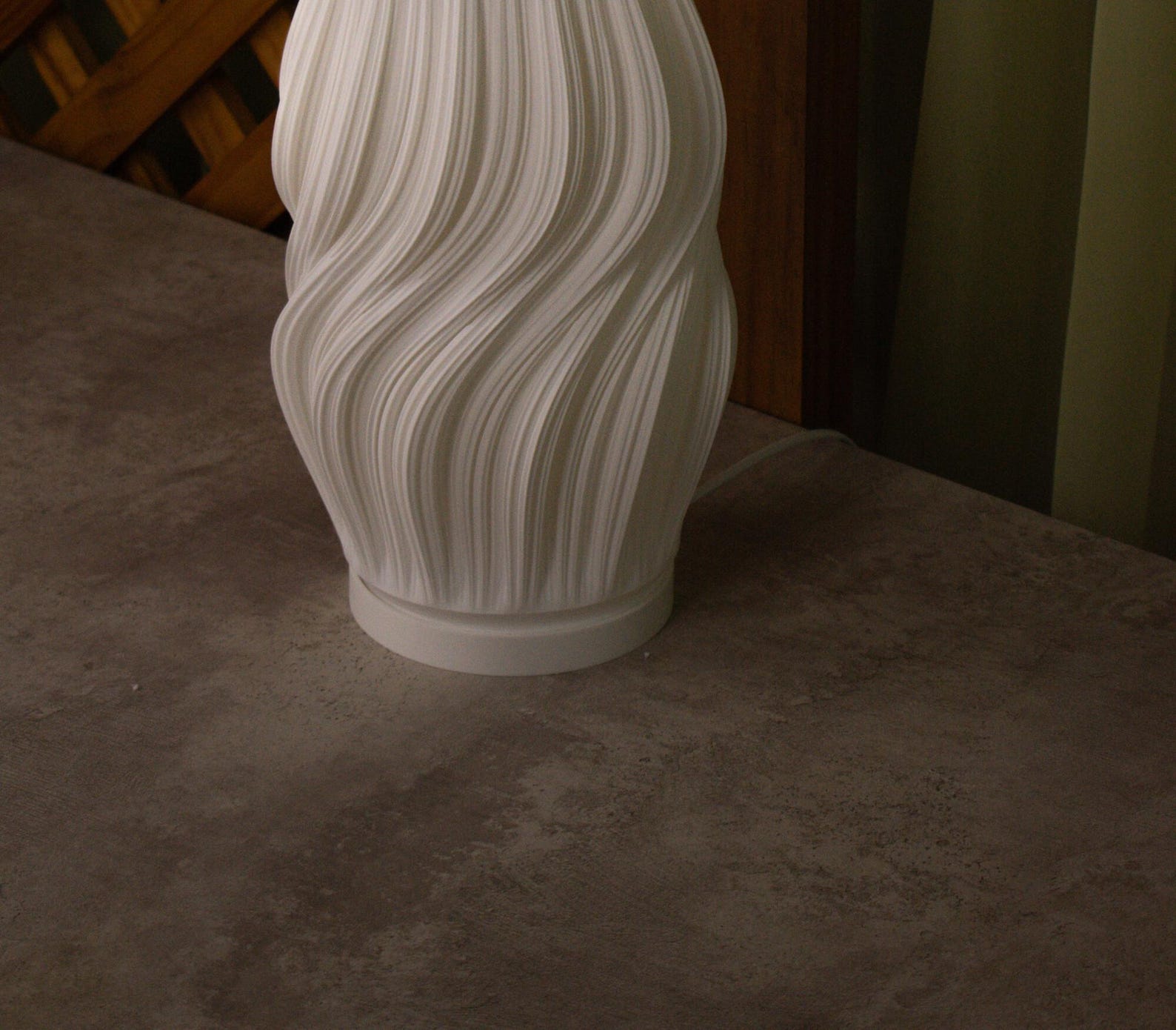 Silk 3D printed lamp color detail